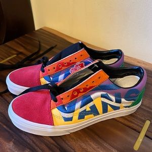 Vans Size 8 Men’s 9.5 Women  lace up multicolored leather